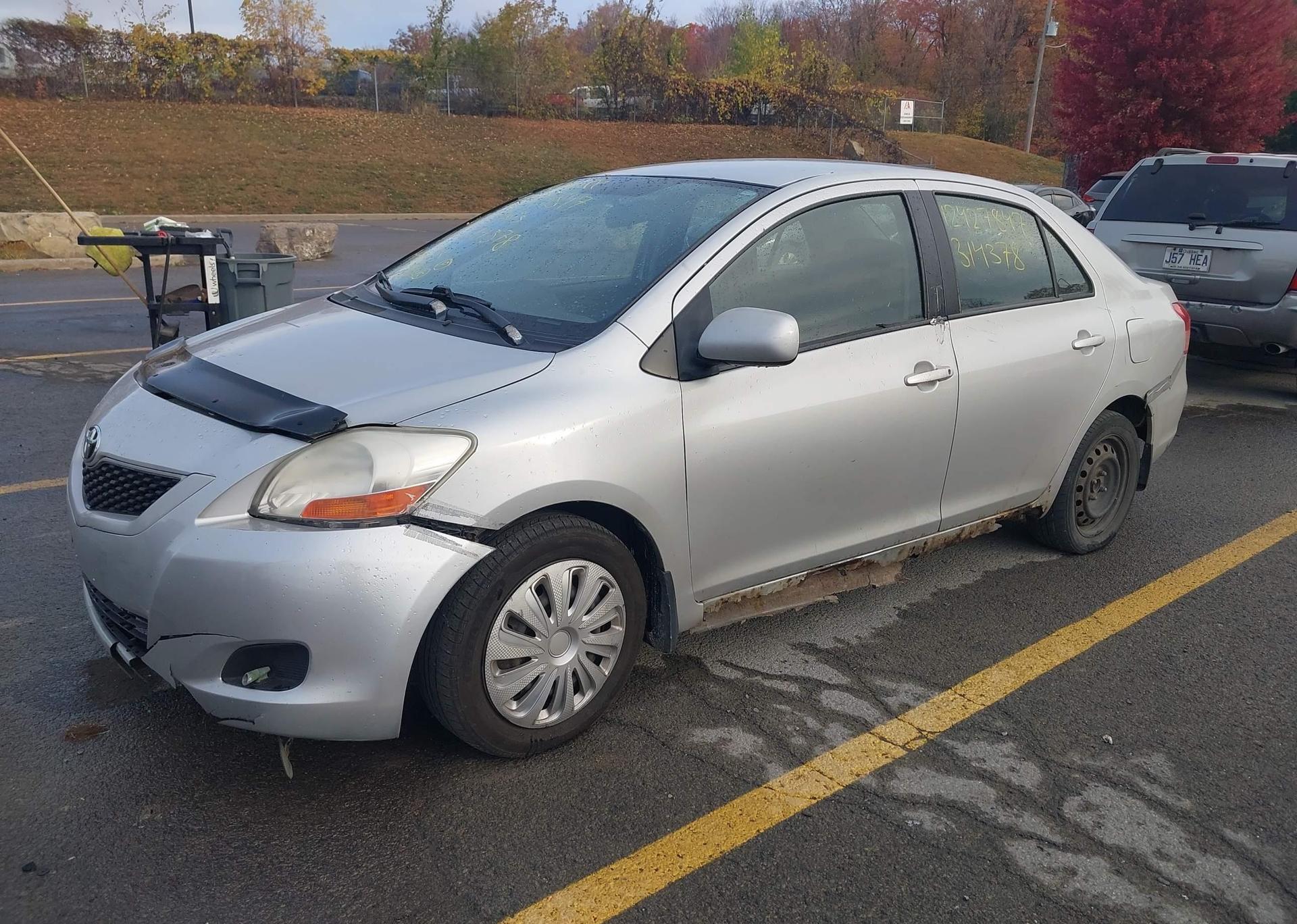 2009 TOYOTA YARIS