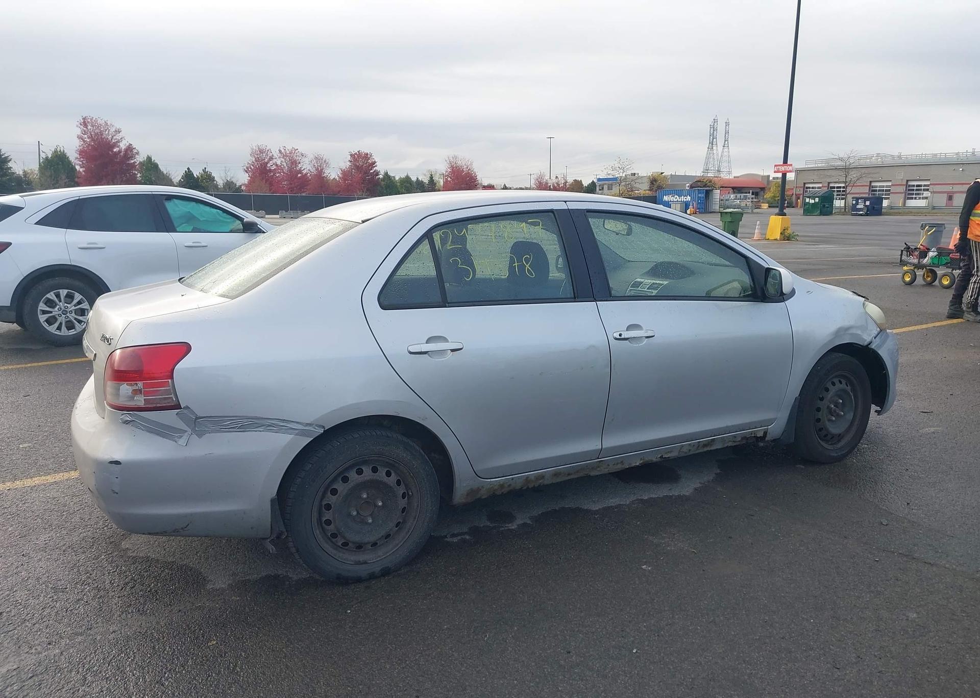 2009 TOYOTA YARIS