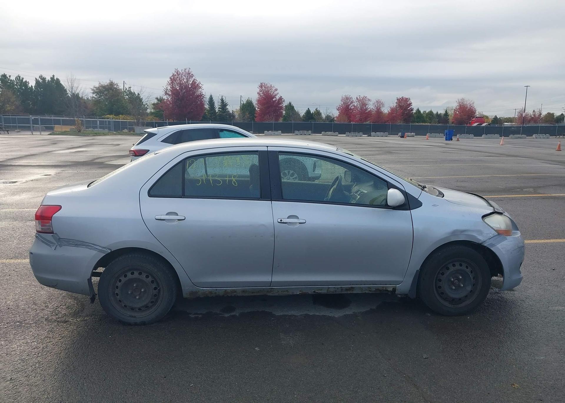 2009 TOYOTA YARIS