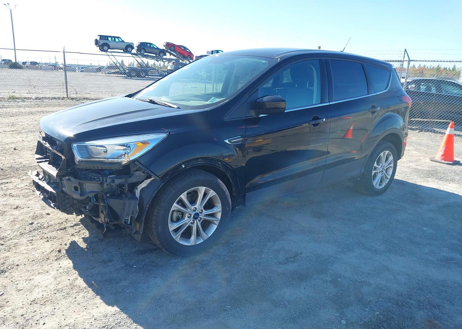 2019 FORD ESCAPE SE