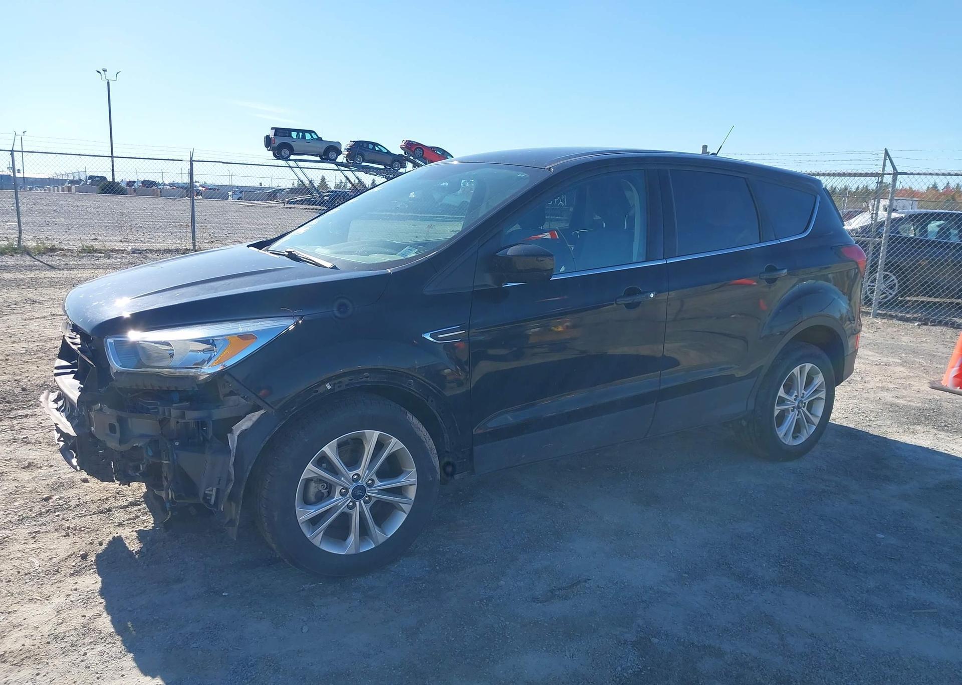 2019 FORD ESCAPE SE