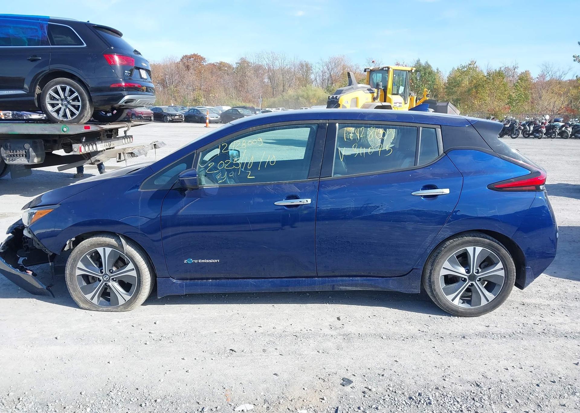 2018 NISSAN LEAF S