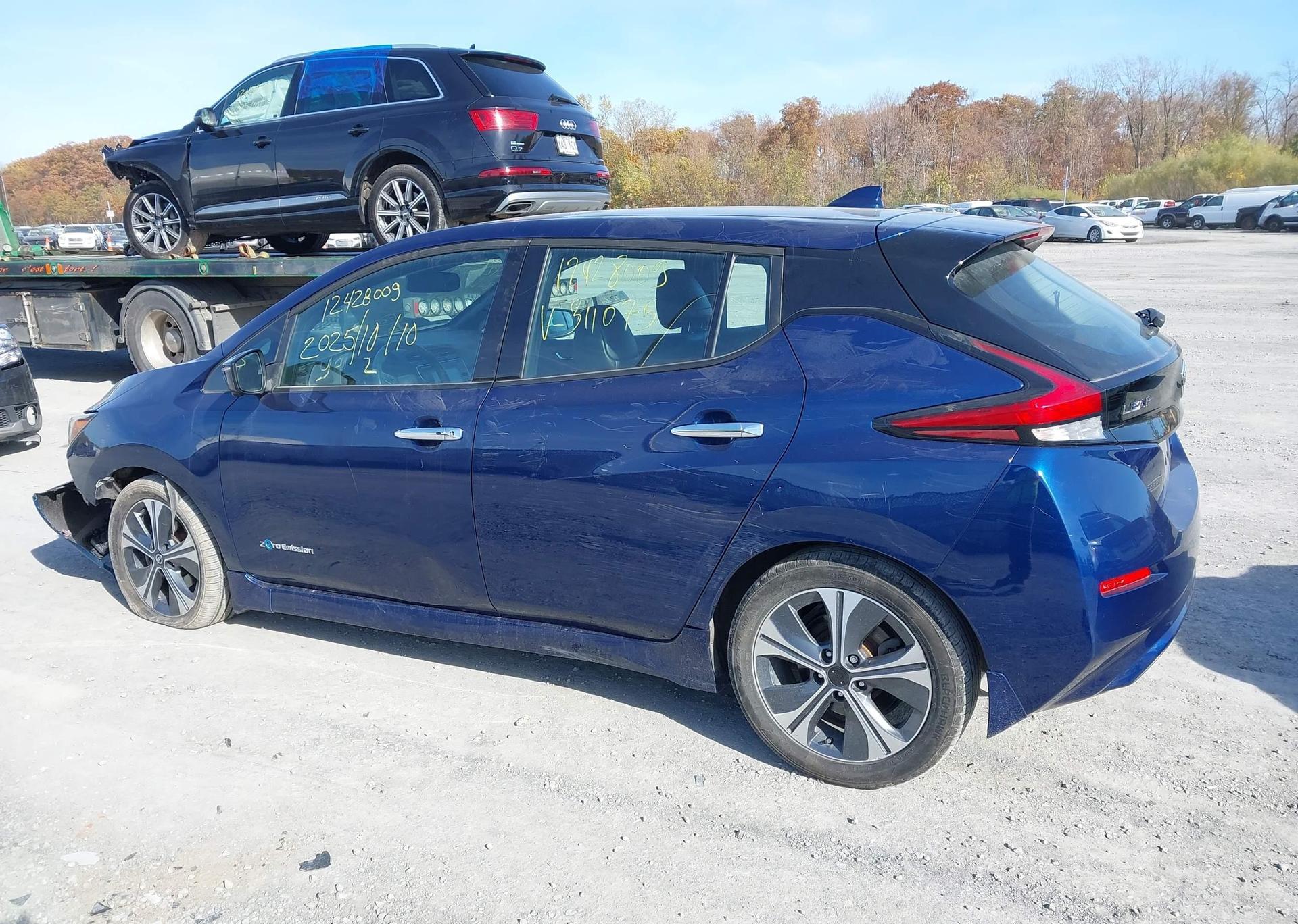 2018 NISSAN LEAF S