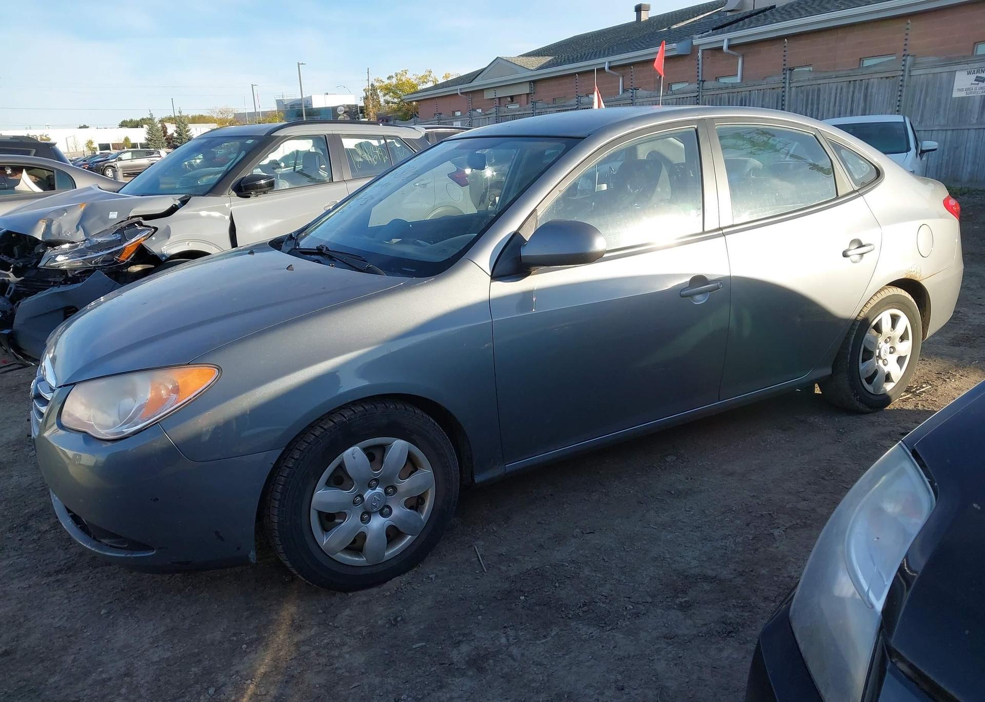 2010 HYUNDAI ELANTRA BLUE