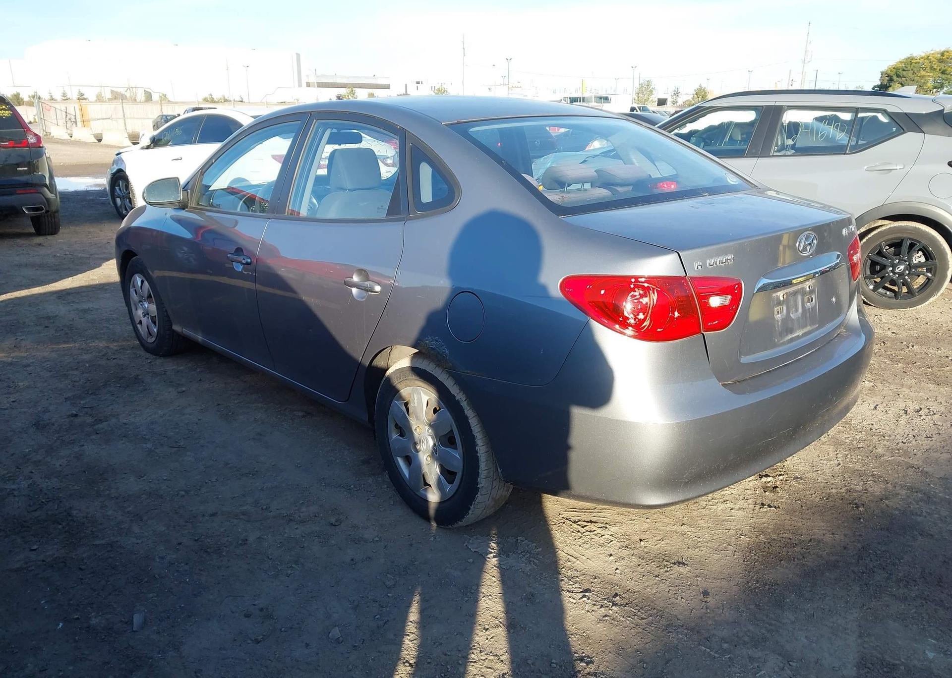 2010 HYUNDAI ELANTRA BLUE