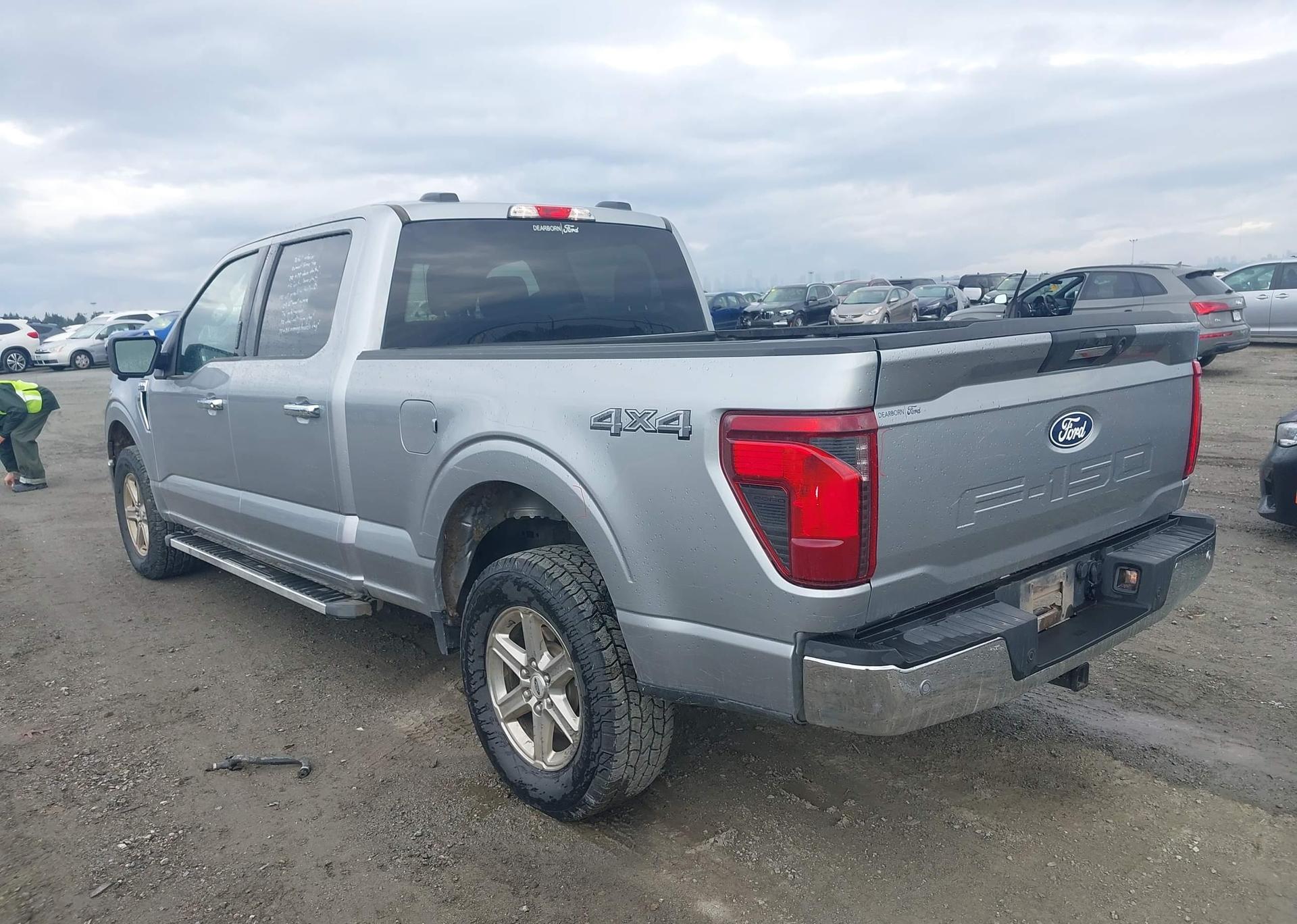 2024 FORD F150 XLT