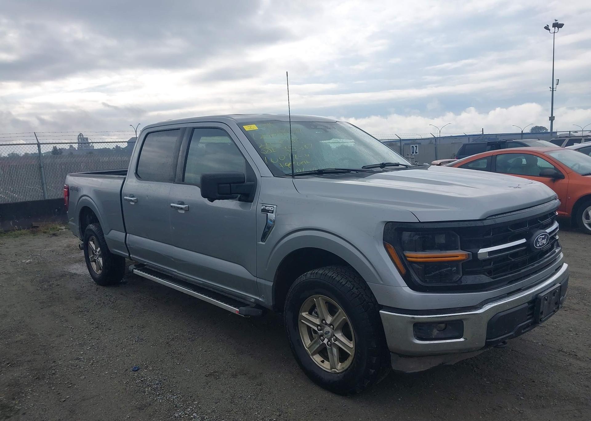 2024 FORD F150 XLT