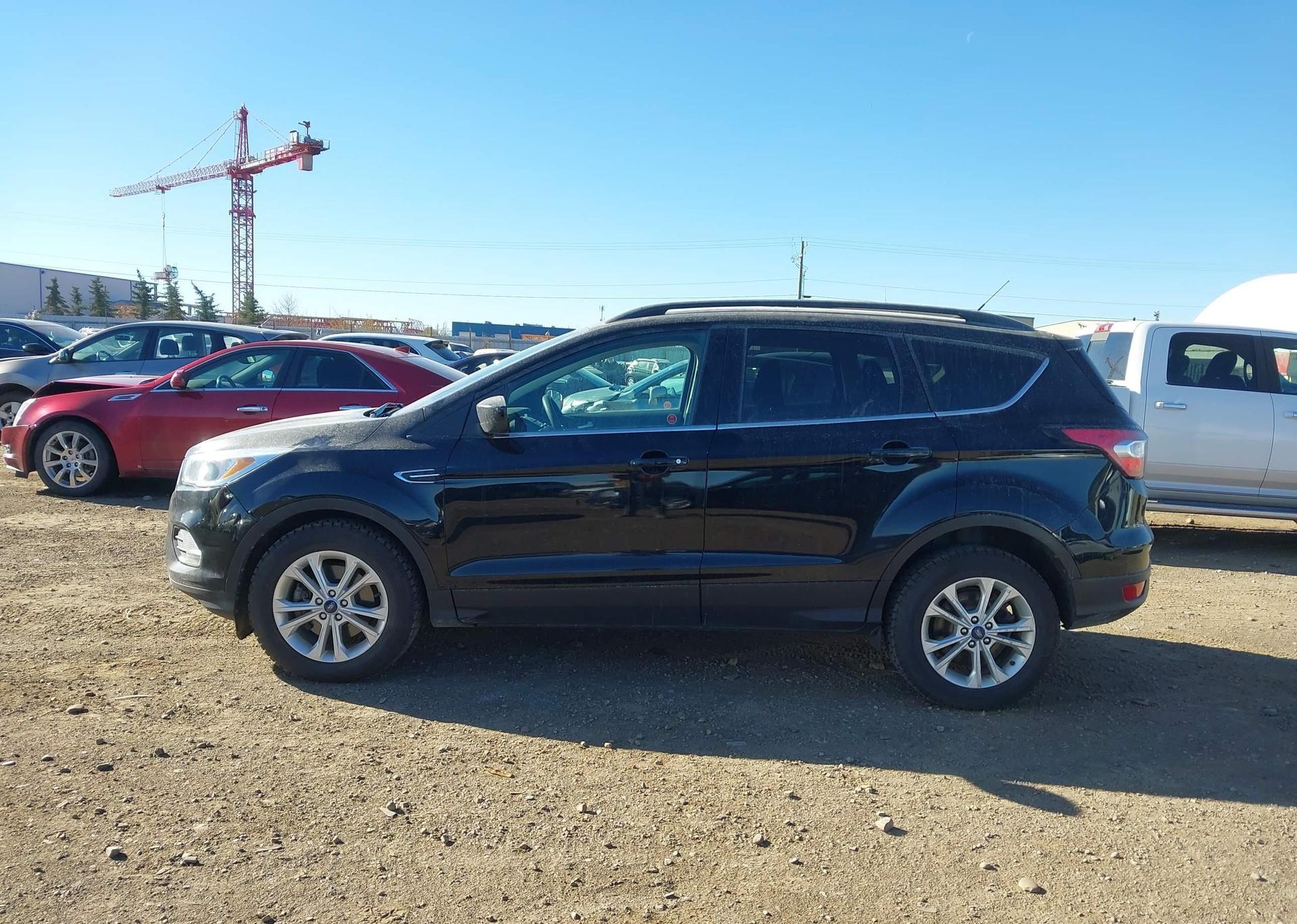 2018 FORD ESCAPE SE