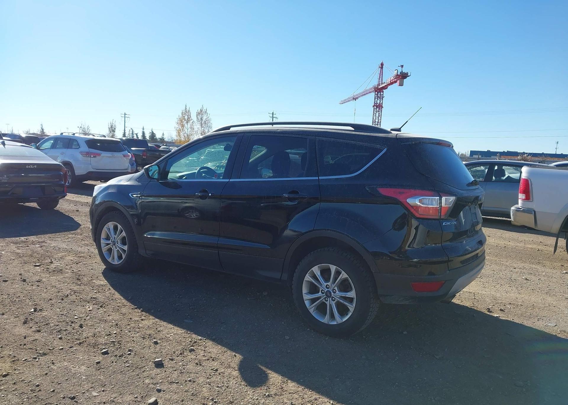 2018 FORD ESCAPE SE