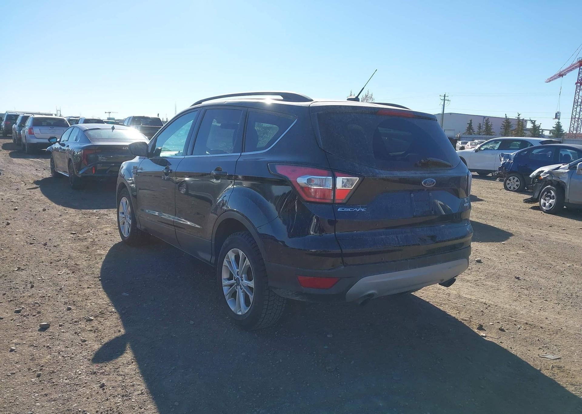 2018 FORD ESCAPE SE