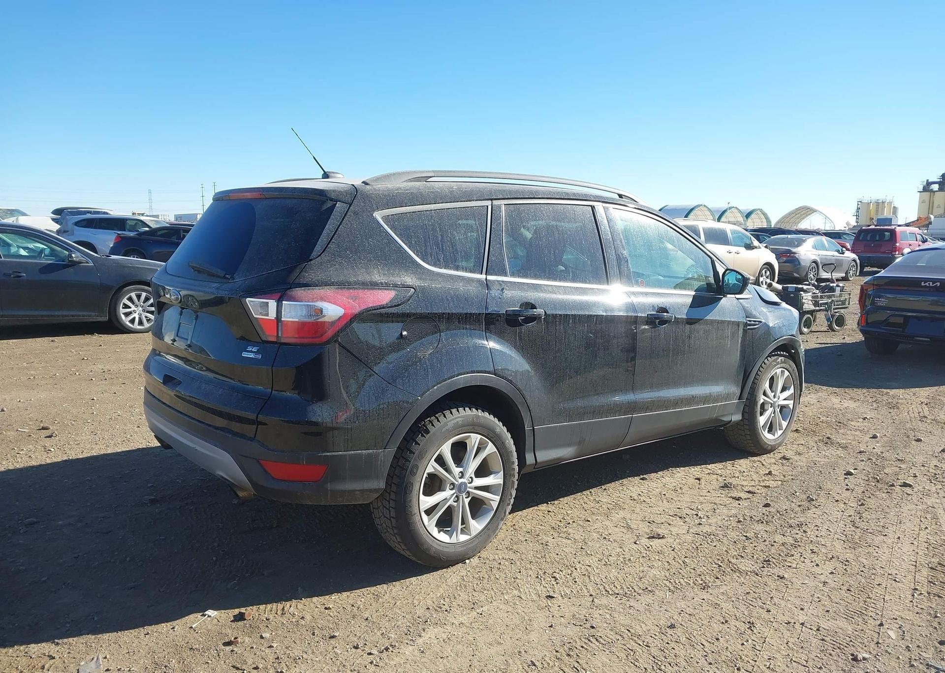 2018 FORD ESCAPE SE
