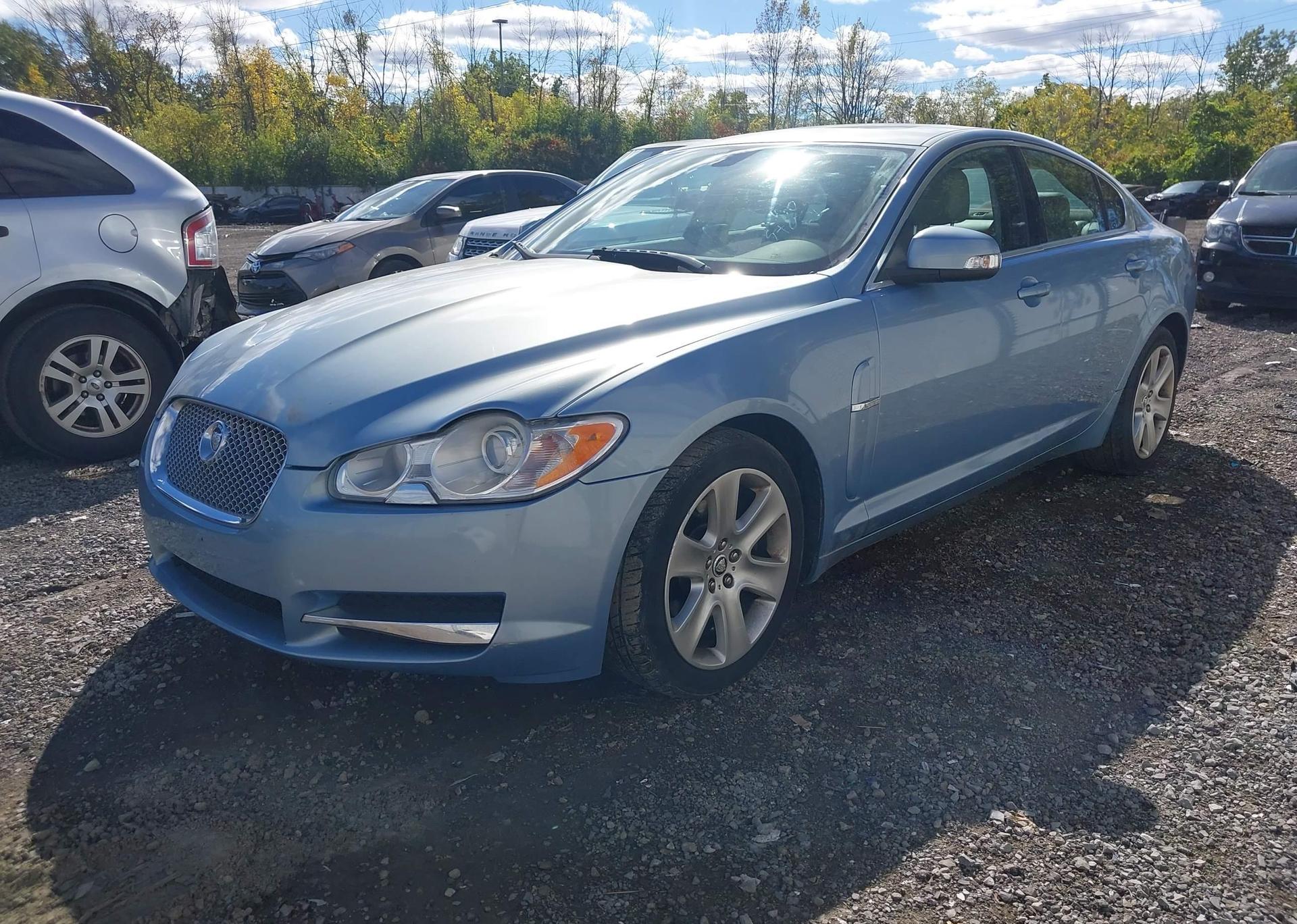 2009 JAGUAR XF LUXURY