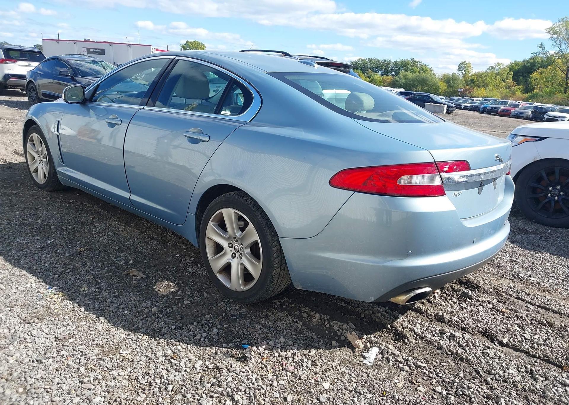 2009 JAGUAR XF LUXURY