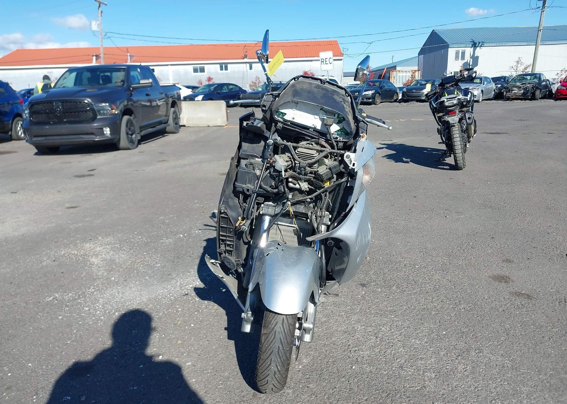 2005 SUZUKI BURGMAN 400