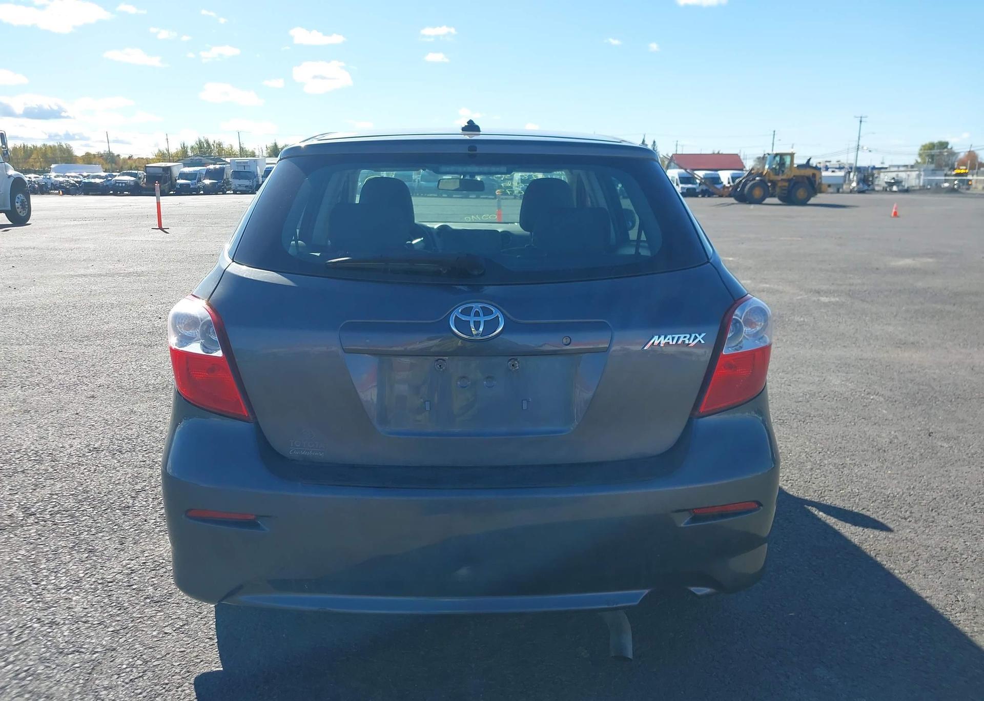 2011 TOYOTA COROLLA MATRIX