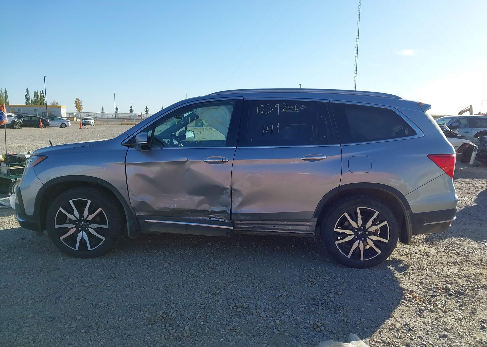 2021 HONDA PILOT TOURING 7P