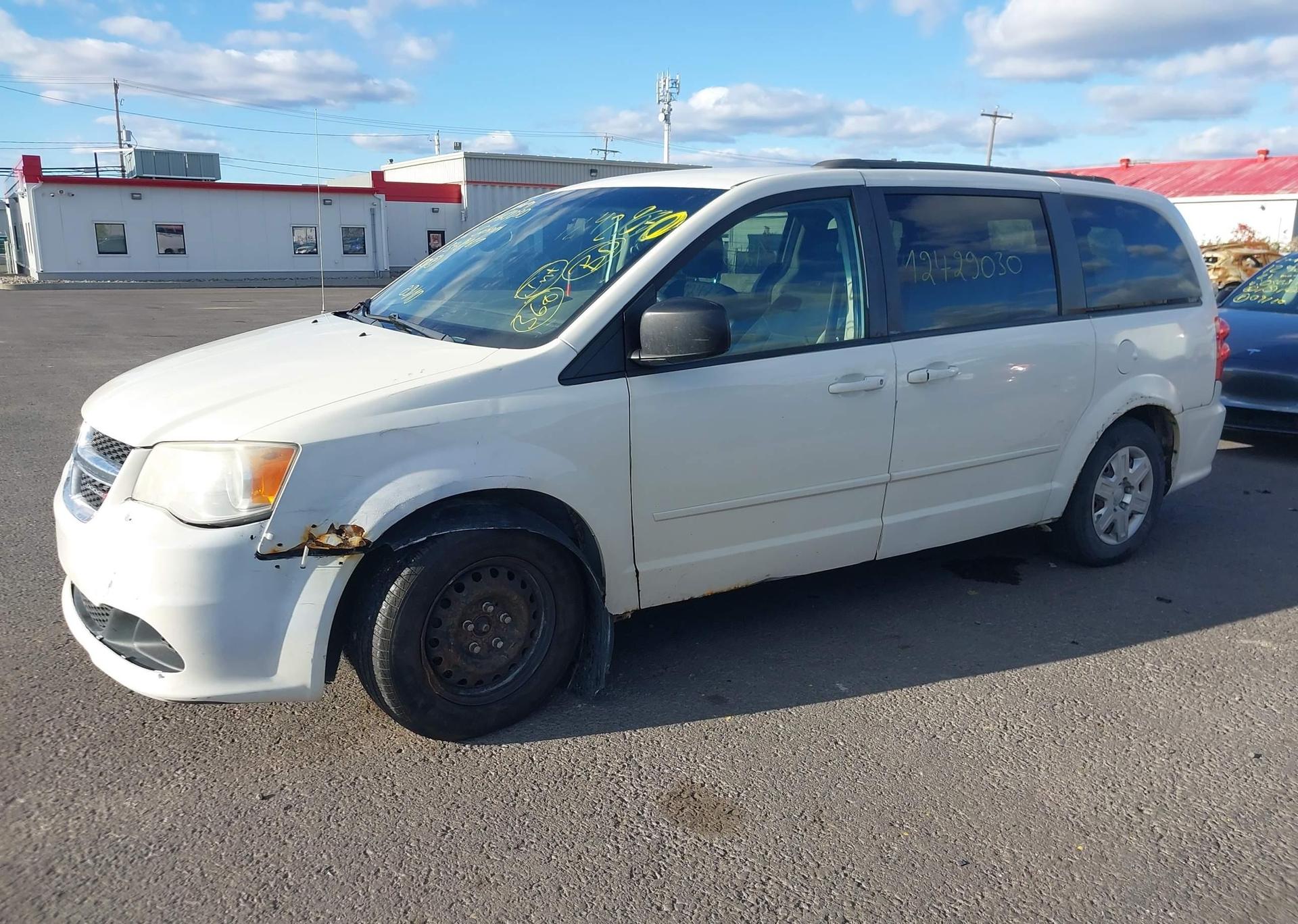 2012 DODGE GRAND CARAVAN SE