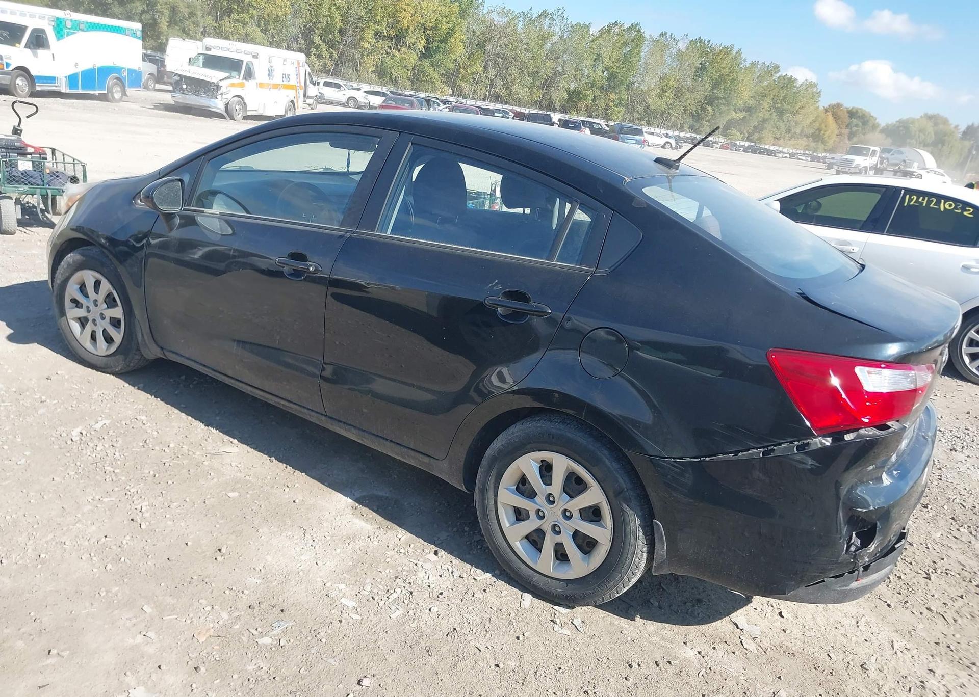 2015 KIA RIO EX