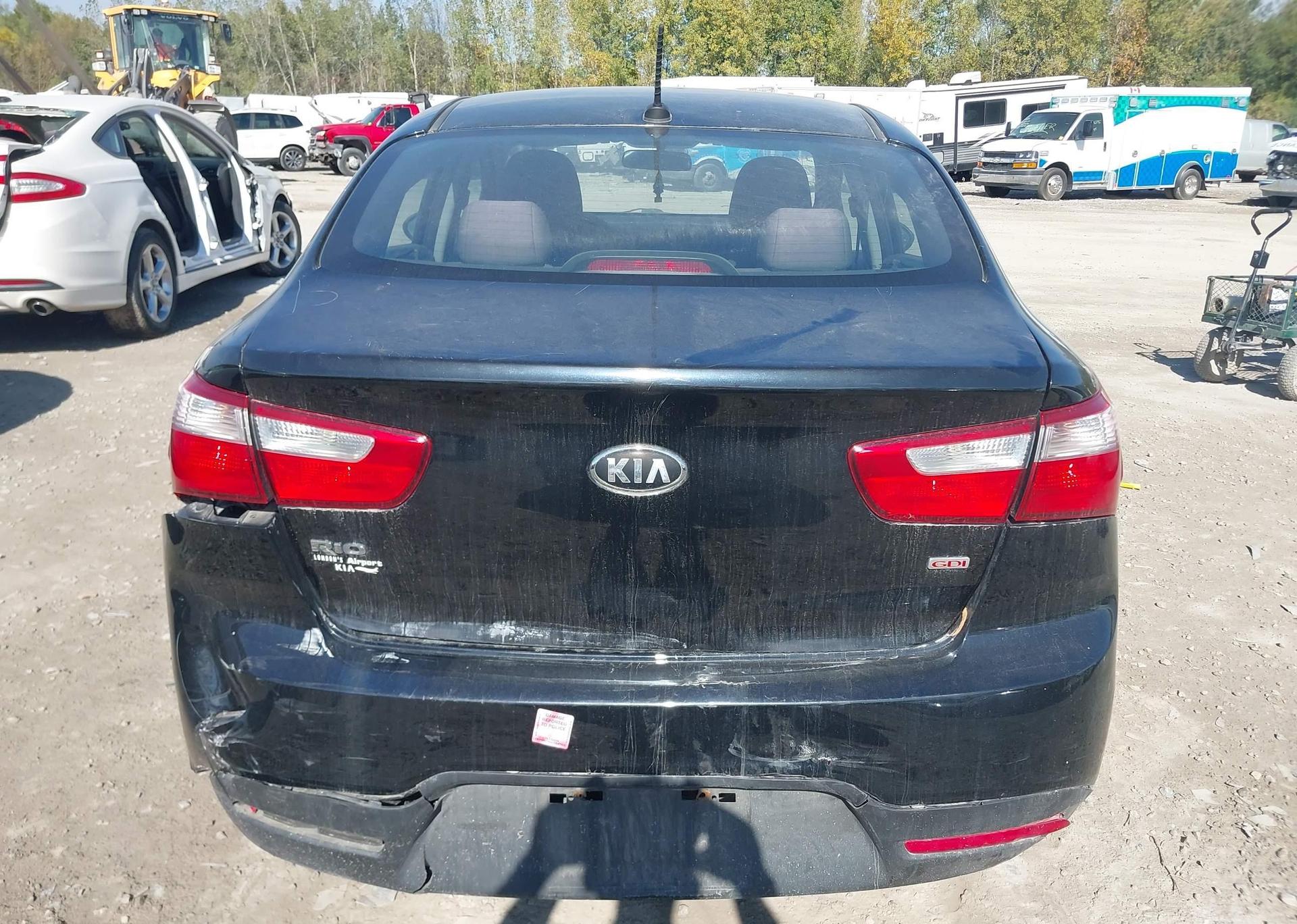 2015 KIA RIO EX