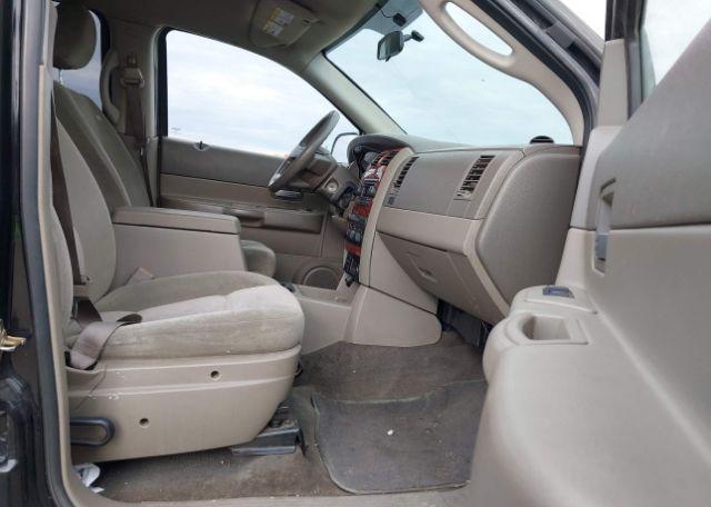 2004 DODGE DURANGO SLT