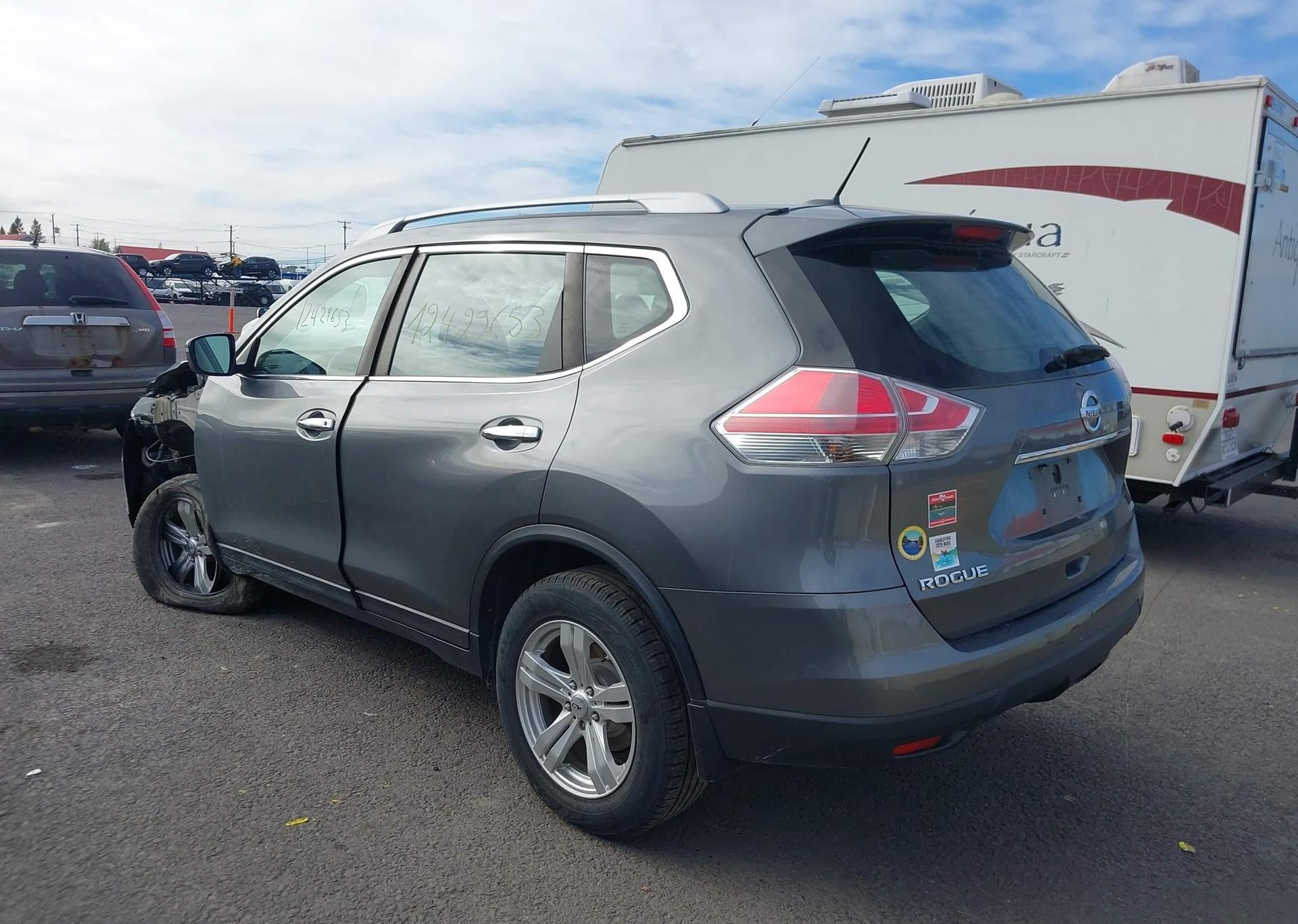 2016 NISSAN ROGUE S