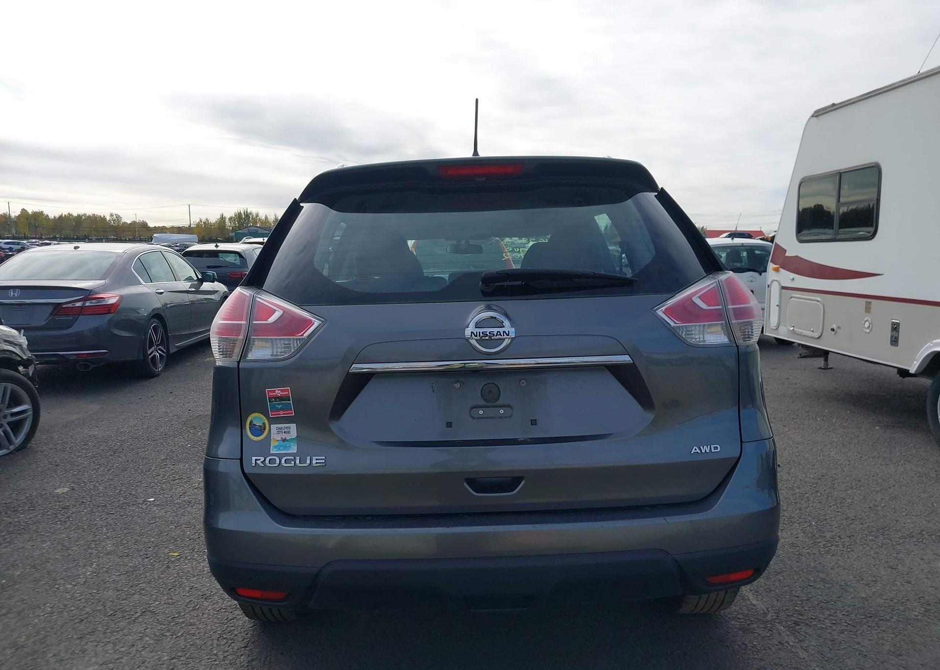 2016 NISSAN ROGUE S