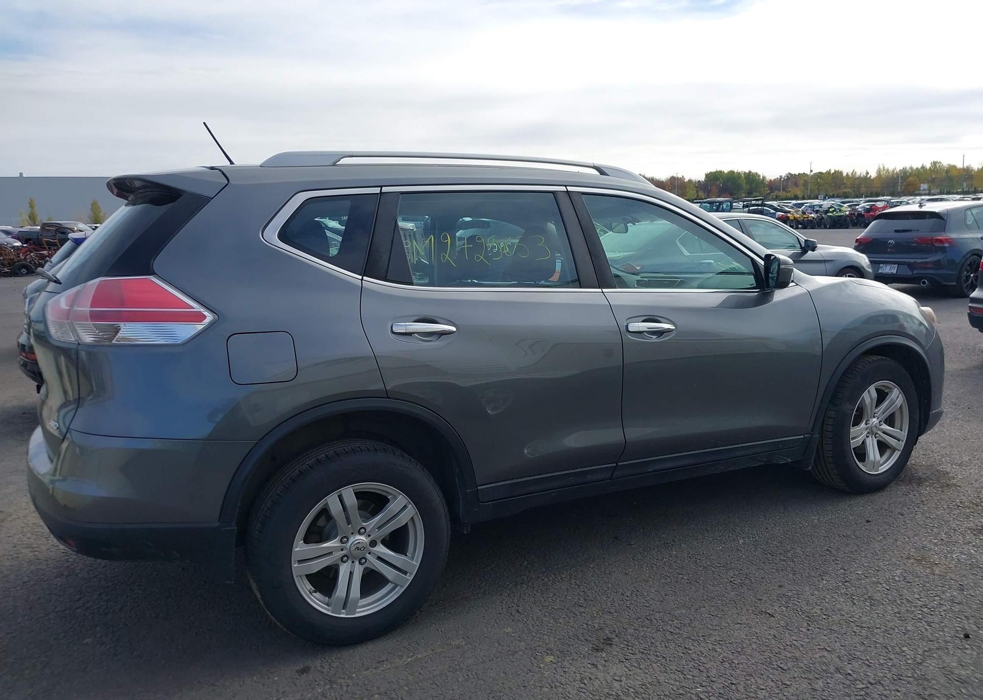 2016 NISSAN ROGUE S