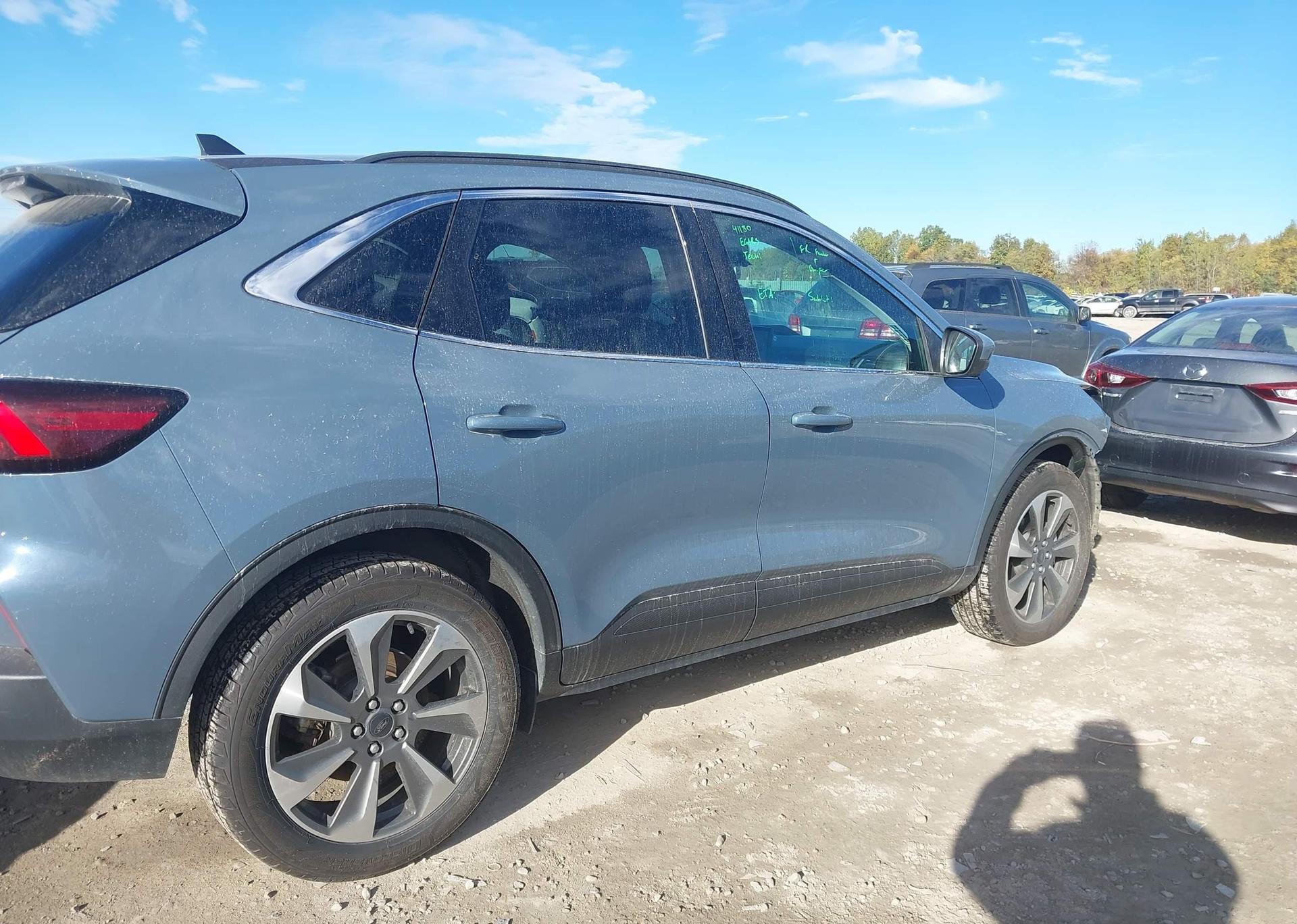 2024 FORD ESCAPE PLATINUM