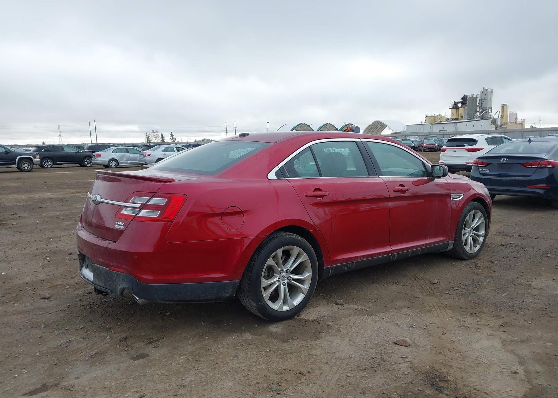 2013 FORD TAURUS SEL