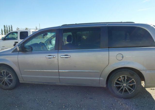 2016 CHRYSLER TOWN & COUNTRY TOURING