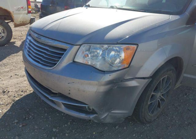 2016 CHRYSLER TOWN & COUNTRY TOURING