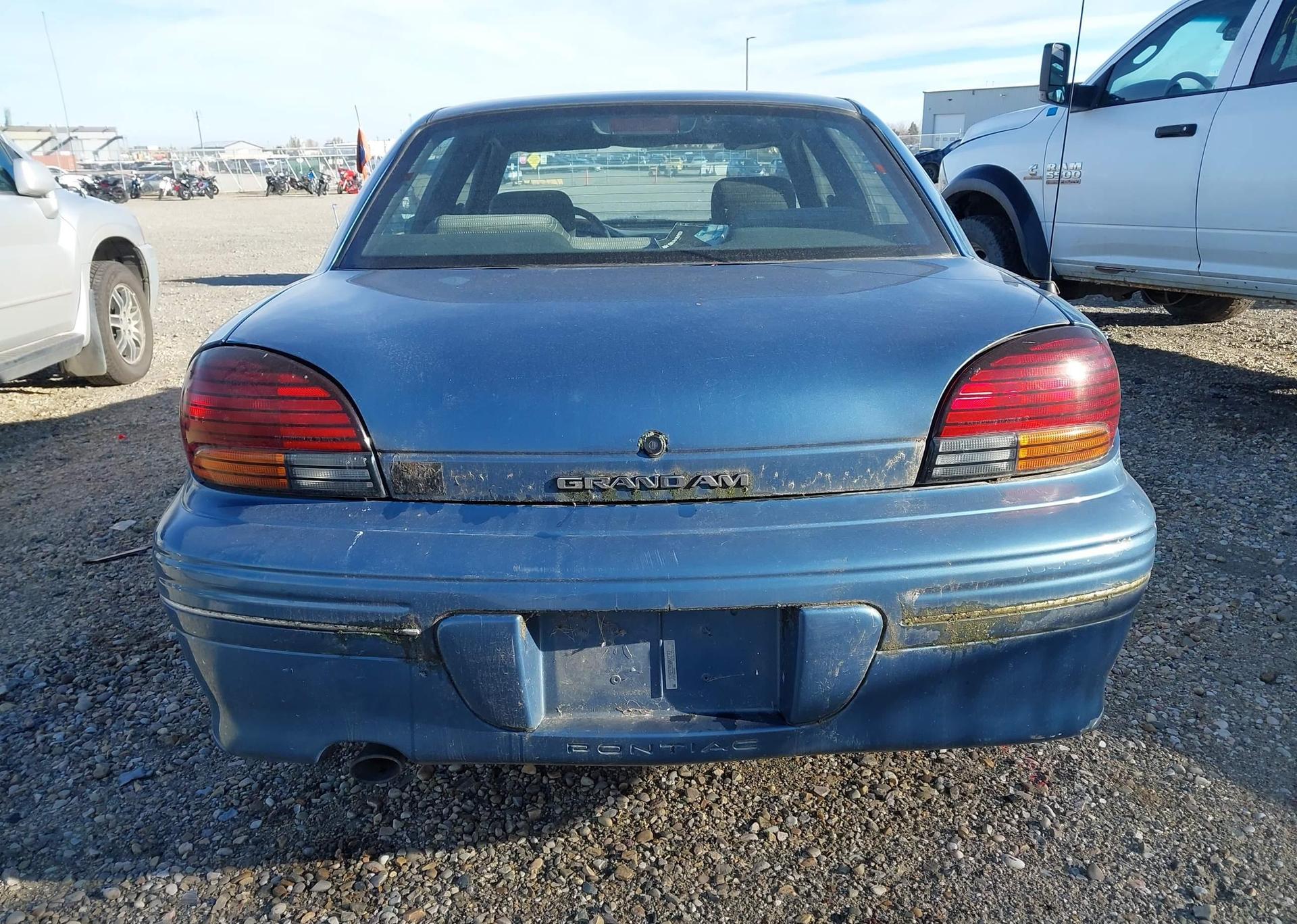 1997 PONTIAC GRAND AM SE