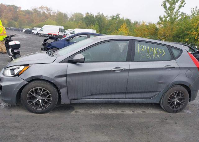 2013 HYUNDAI ACCENT GL