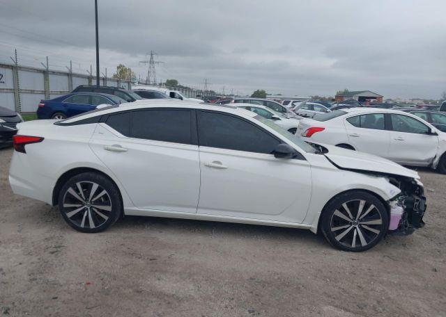 2021 NISSAN ALTIMA 2.5 SR