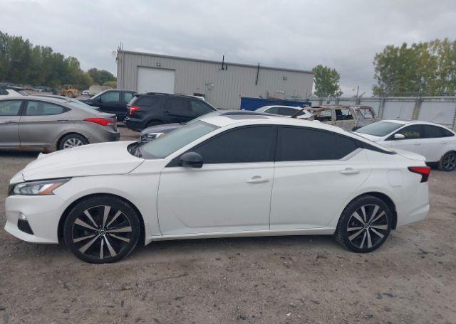 2021 NISSAN ALTIMA 2.5 SR