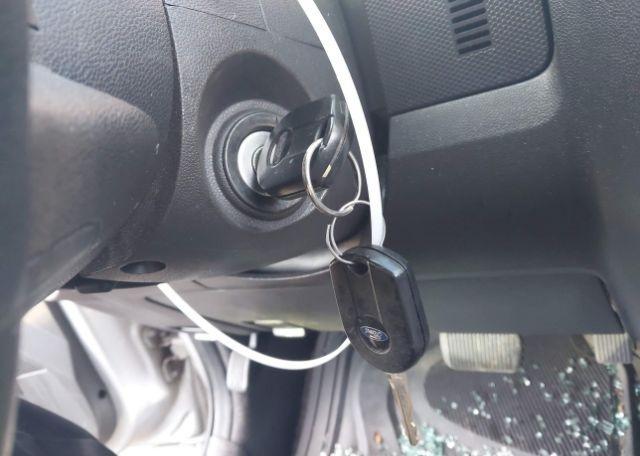 2010 FORD ESCAPE XLT AUTOMATIC