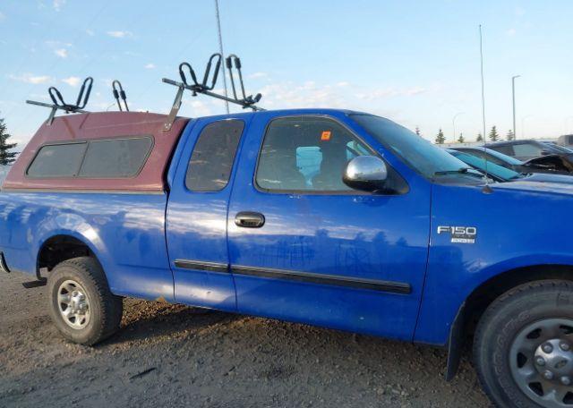 2001 FORD F-150 LARIAT