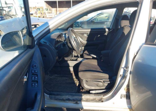 2010 HYUNDAI ELANTRA GL