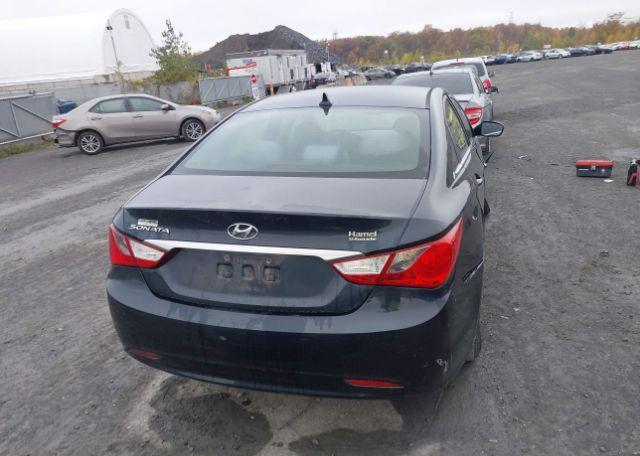 2013 HYUNDAI SONATA GL