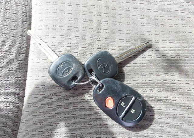 2006 TOYOTA SIENNA CE 7 PASSENGER