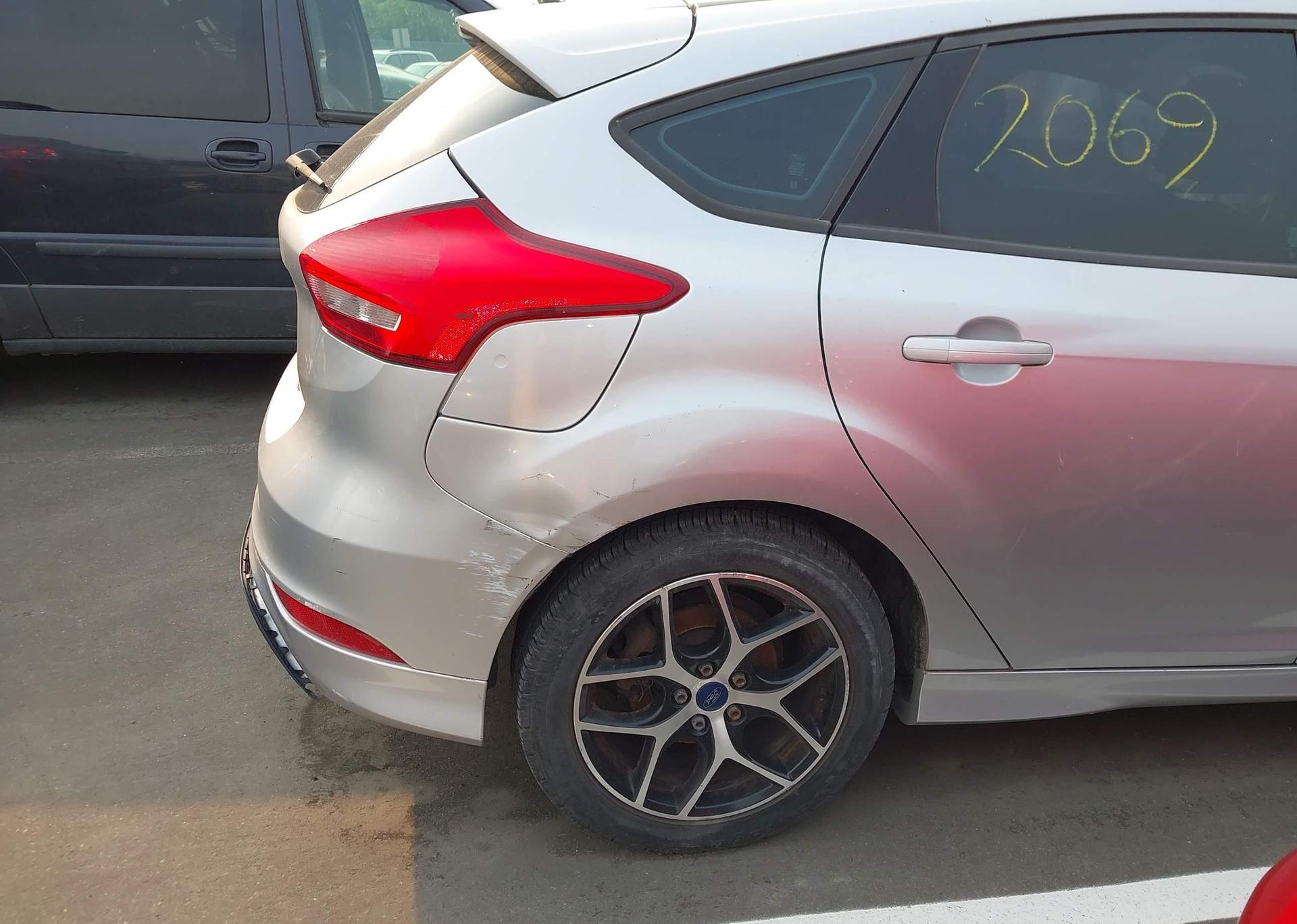 2017 FORD FOCUS SE