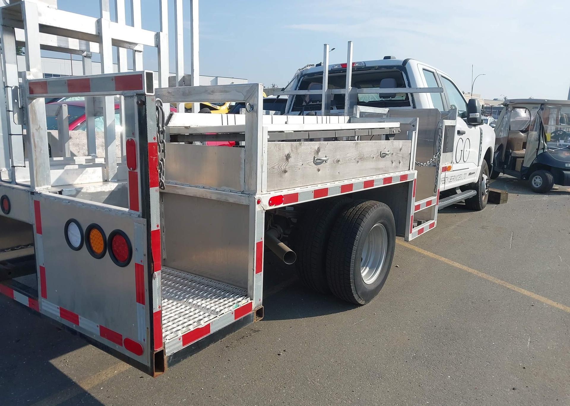 2023 FORD F350