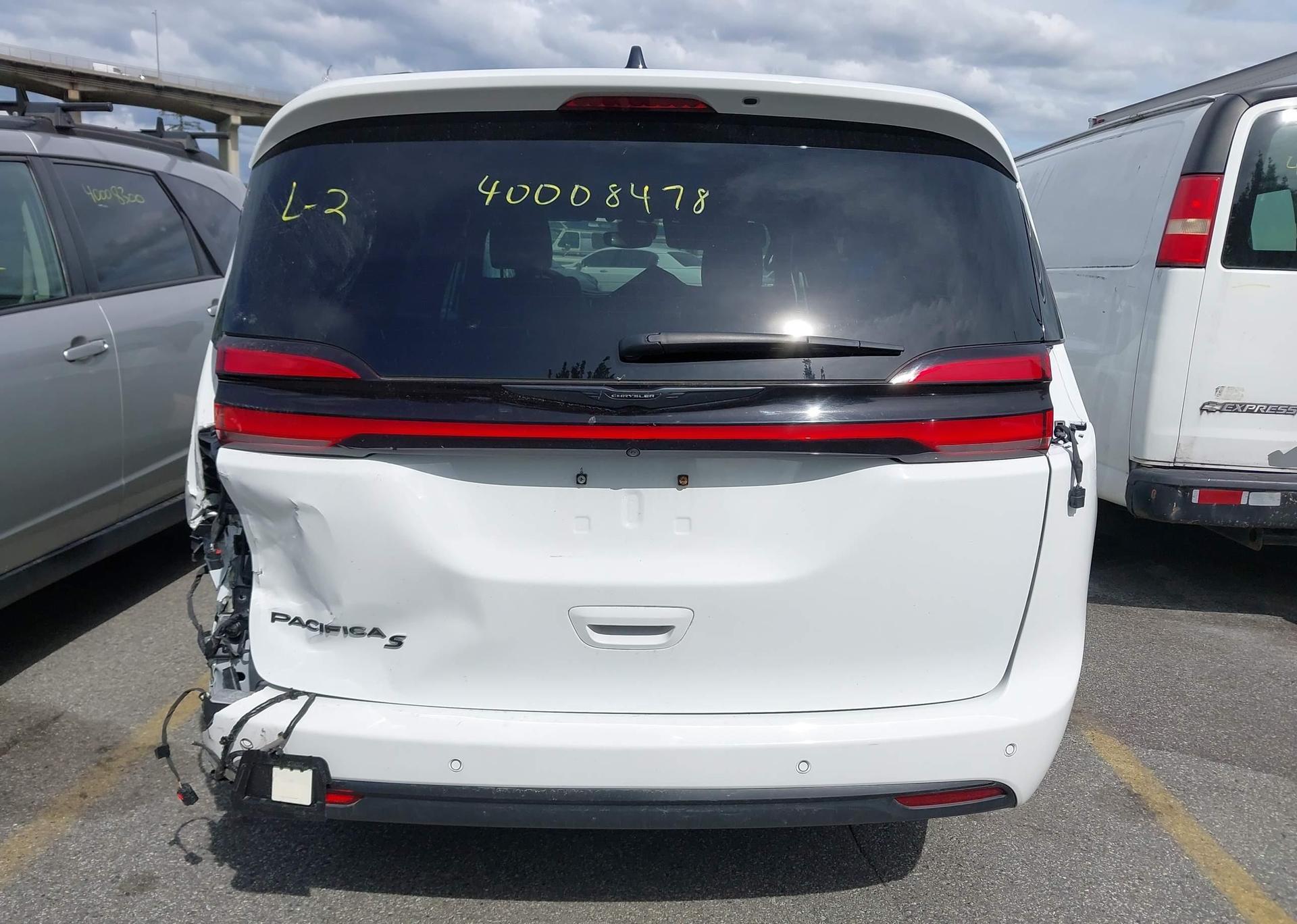 2023 CHRYSLER PACIFICA TOURING L