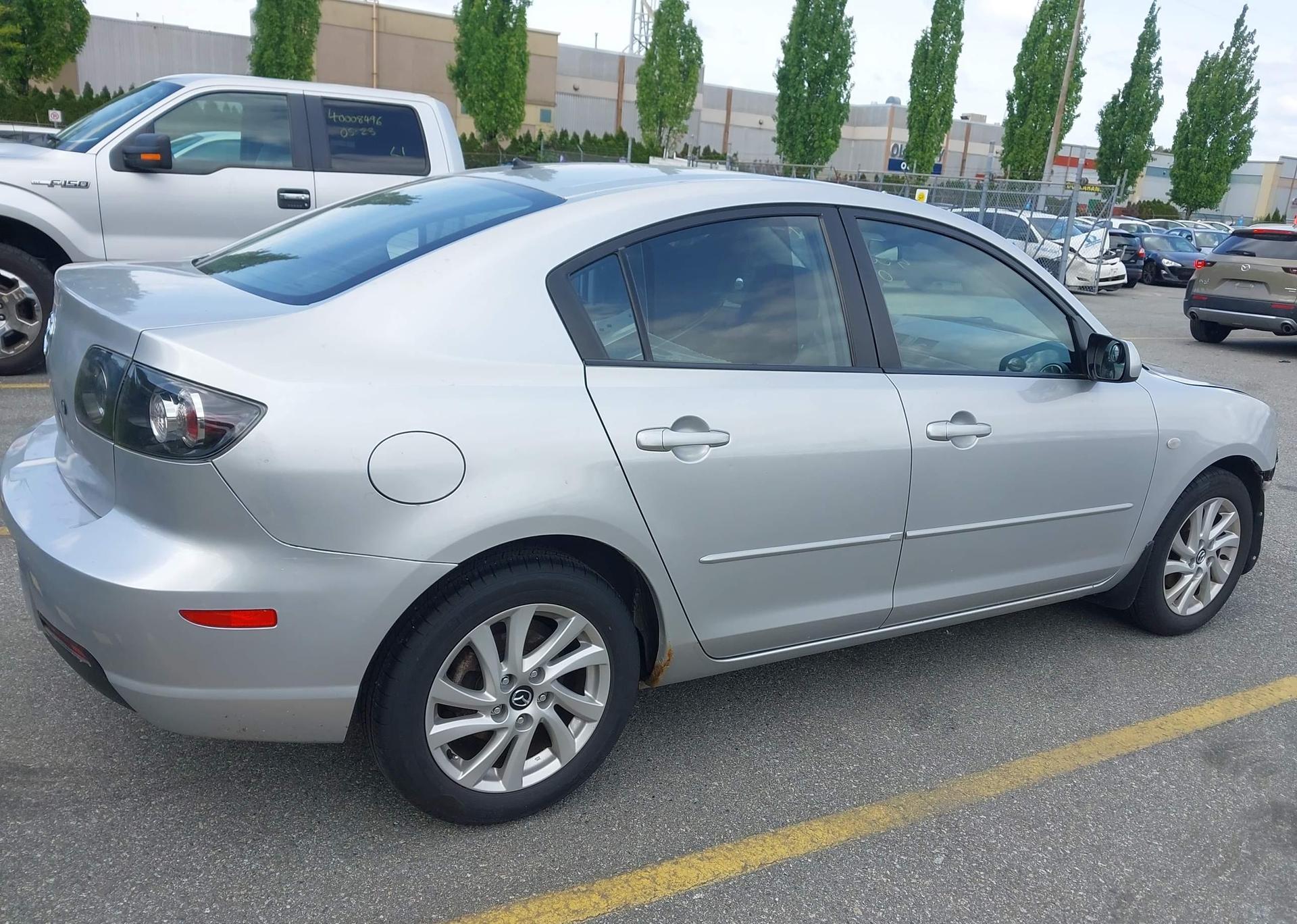 2009 MAZDA 3 I