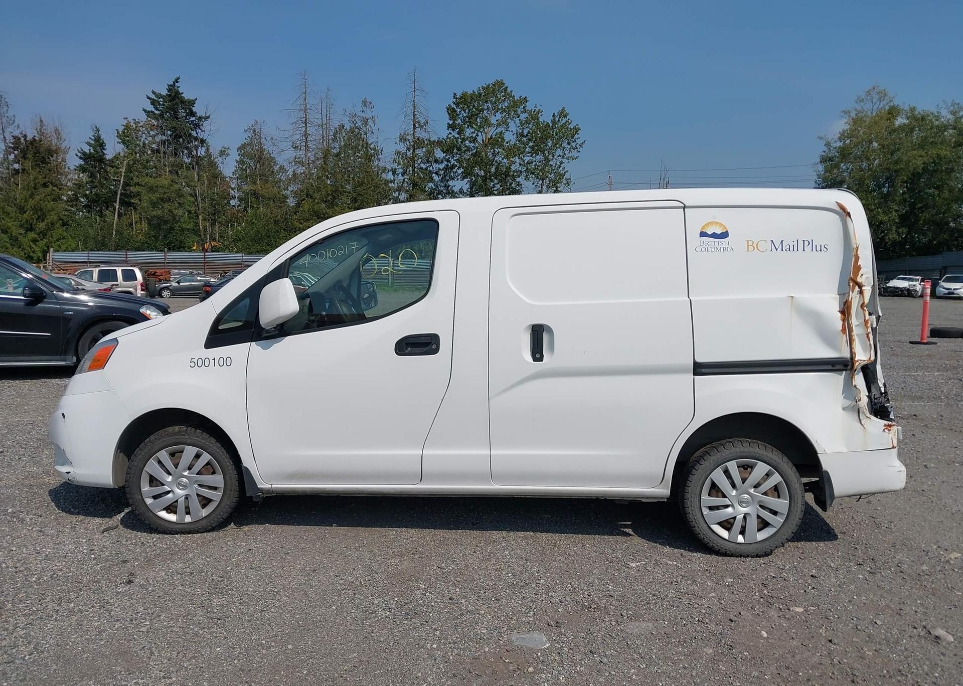 2017 NISSAN NV200 2.5S