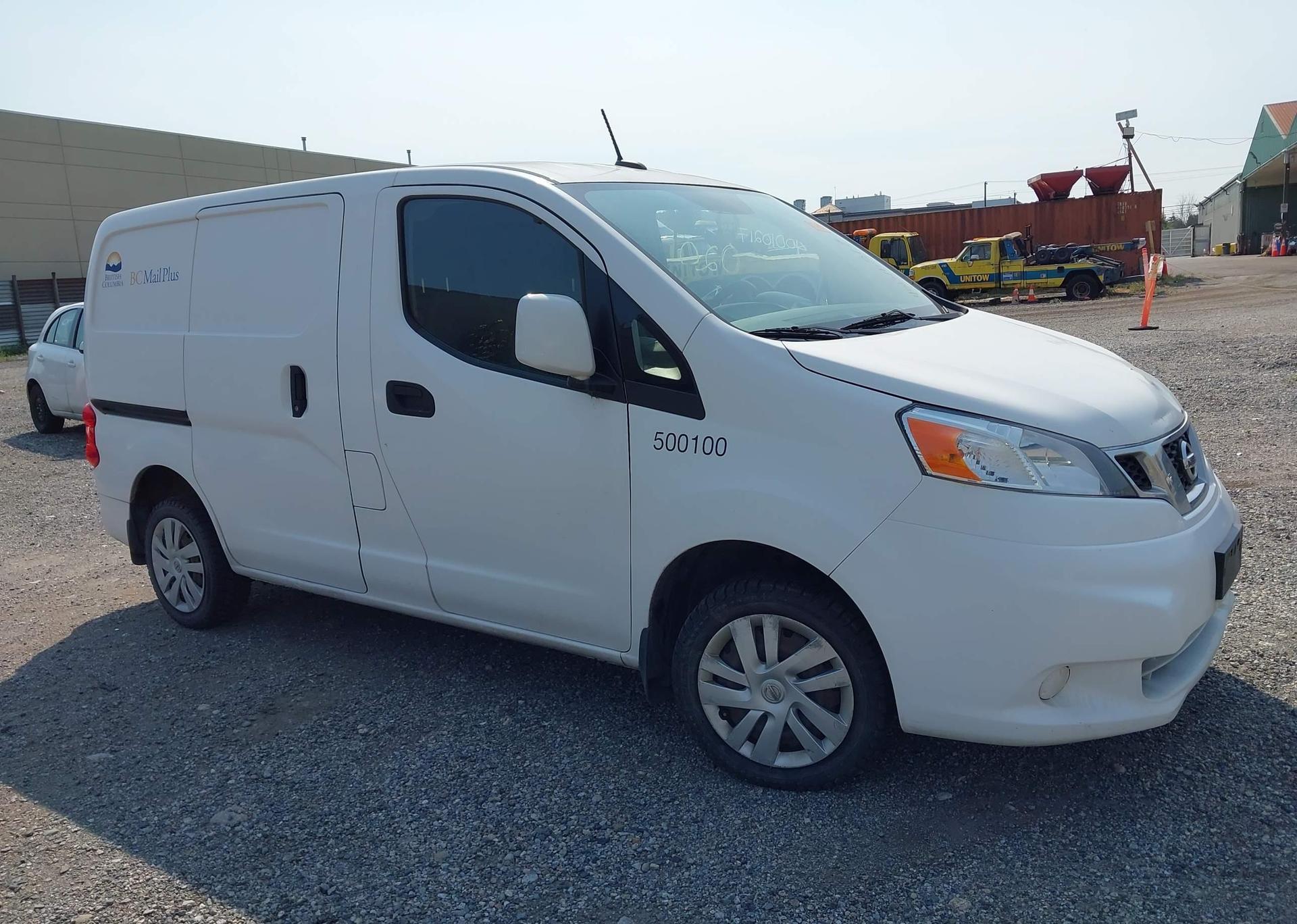 2017 NISSAN NV200 2.5S