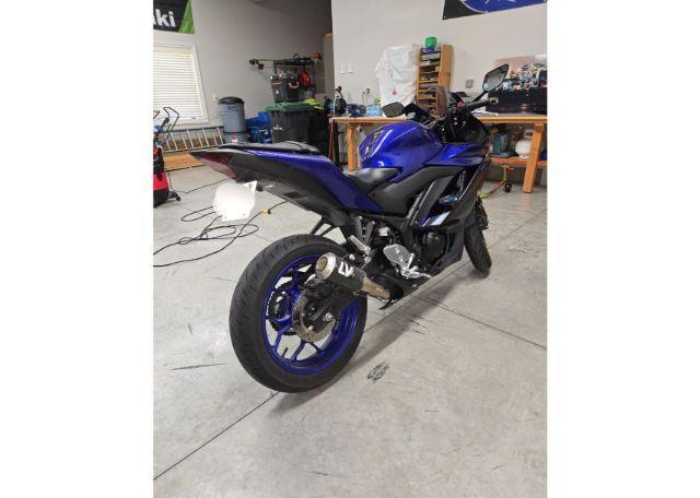 2023 YAMAHA YZFR3 A