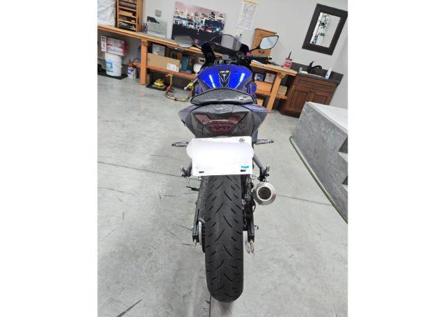 2023 YAMAHA YZFR3 A
