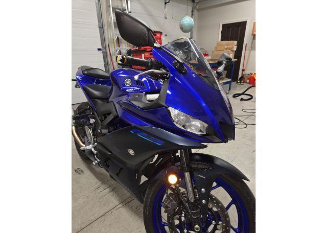 2023 YAMAHA YZFR3 A
