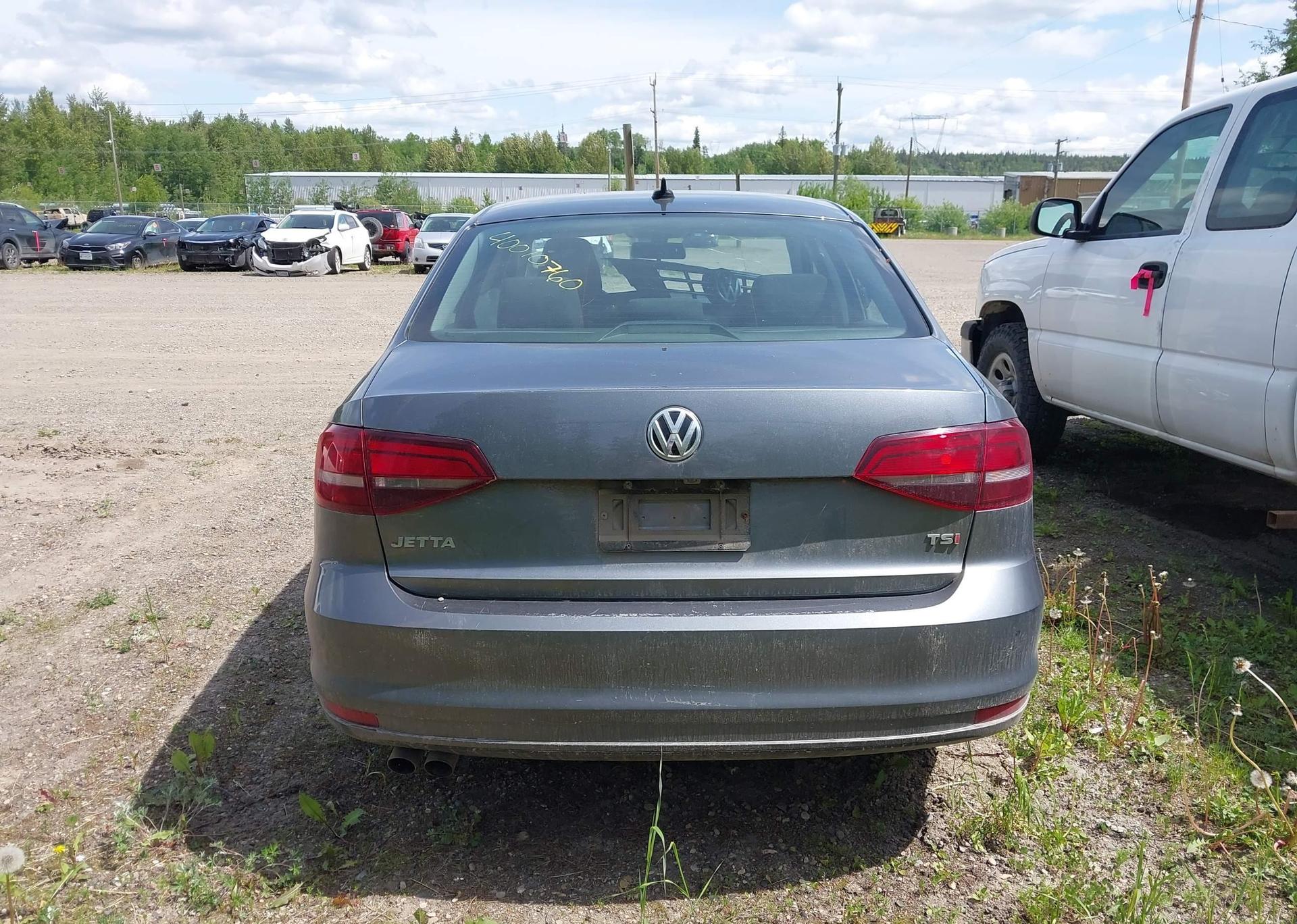 2016 VOLKSWAGEN JETTA